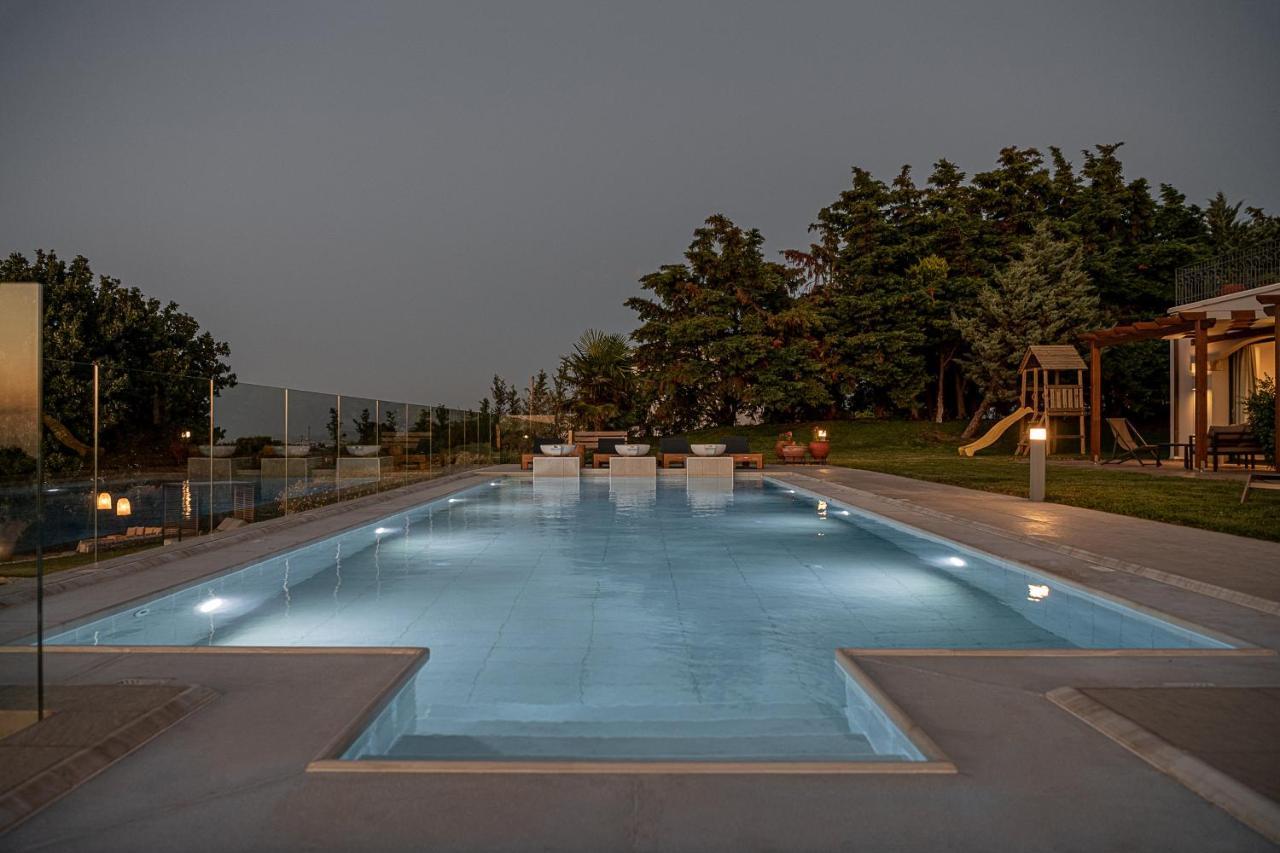 Villa Heora - The Floating Residence Tria Monastiria Экстерьер фото