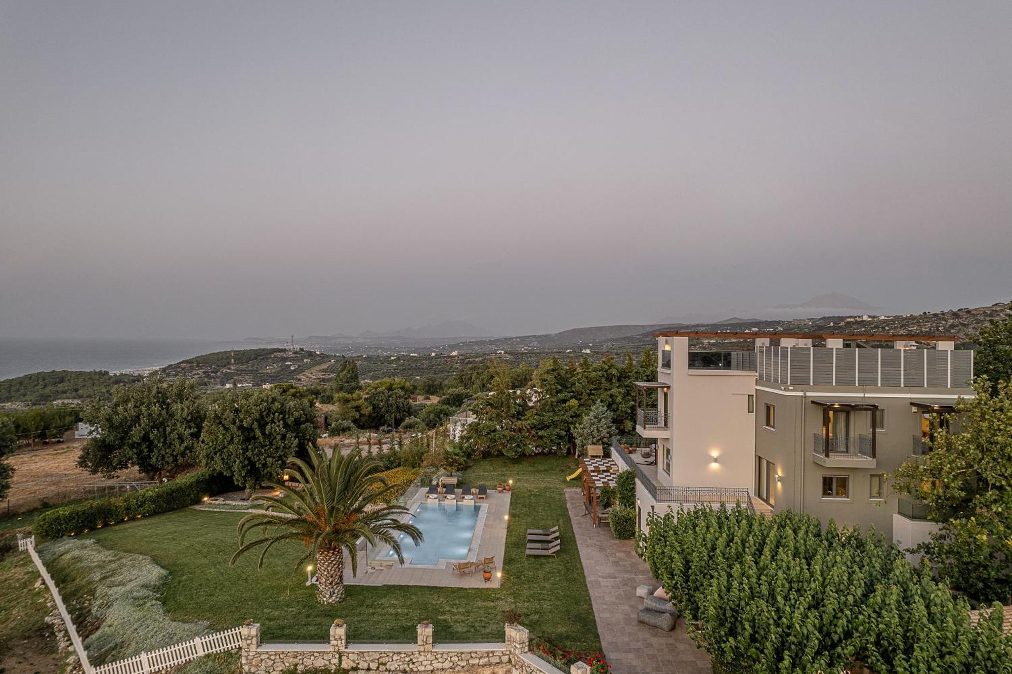 Villa Heora - The Floating Residence Tria Monastiria Экстерьер фото